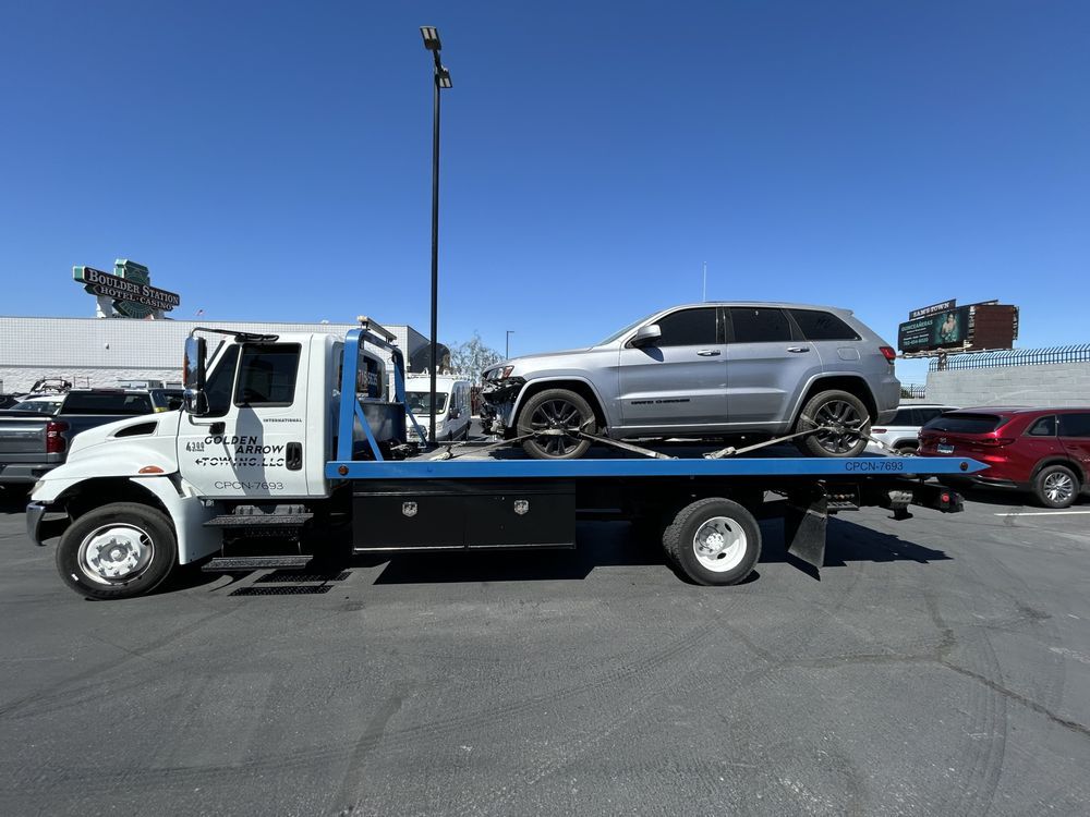 Golden Arrow Towing gallery photo